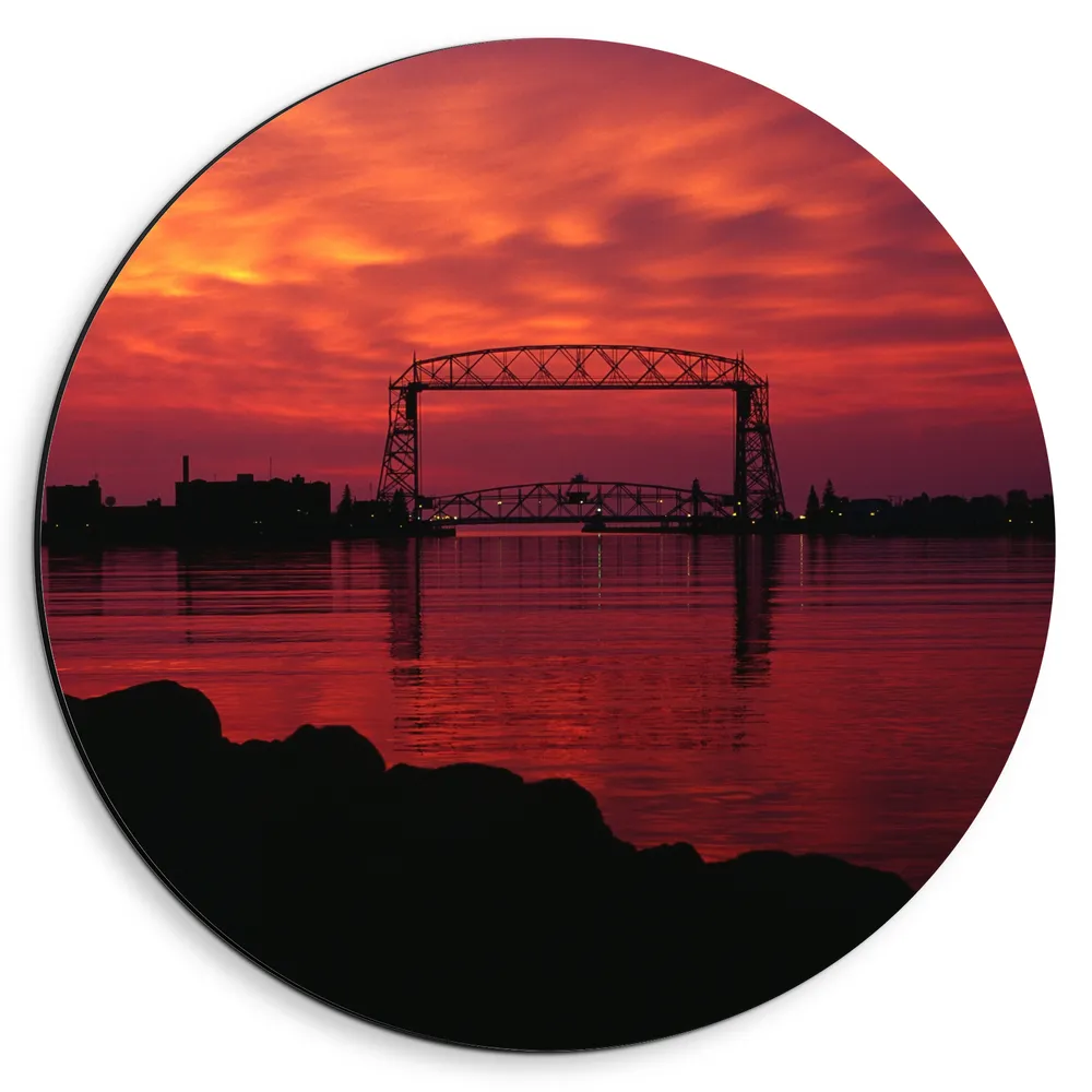 Dibond Muurcirkel - Silhouet van de Aerial Lift Bridge in Dulutj, Minnesota