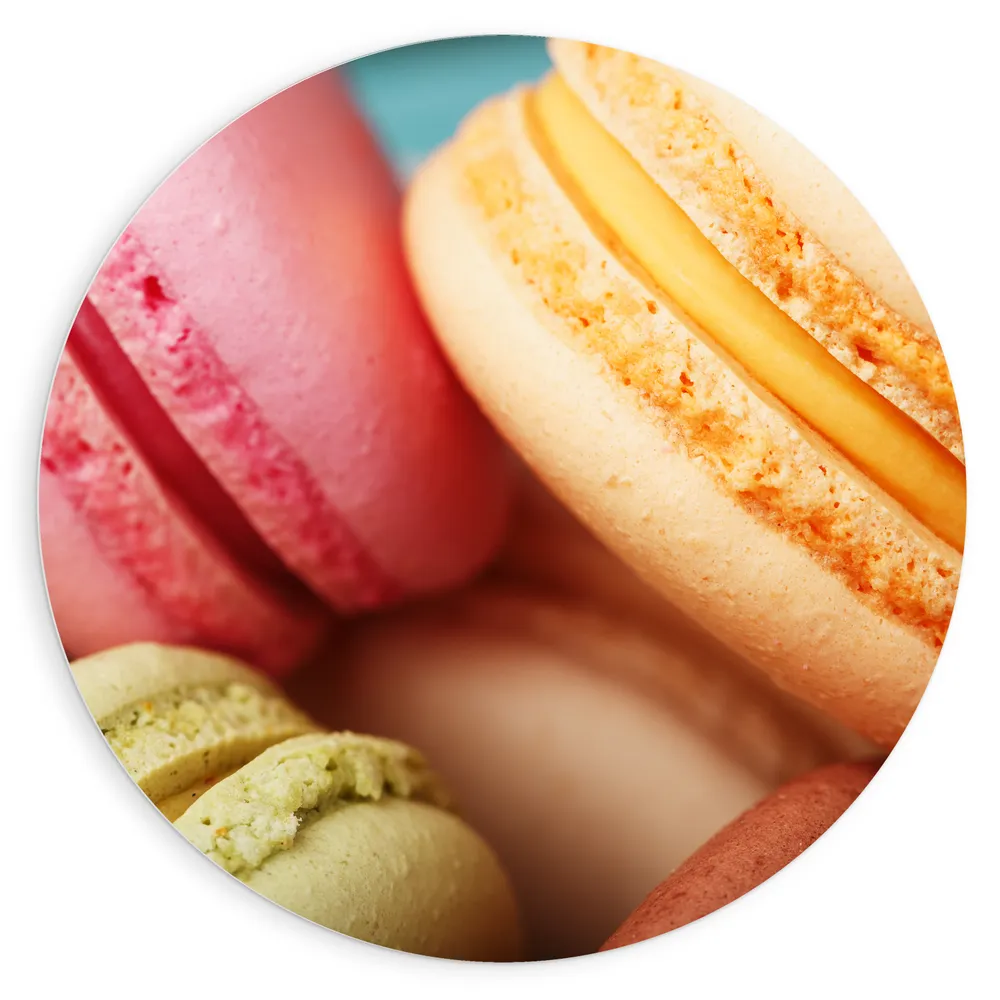 Dibond Muurcirkel - Close-up van Verschillende Smaken Macarons Koekjes