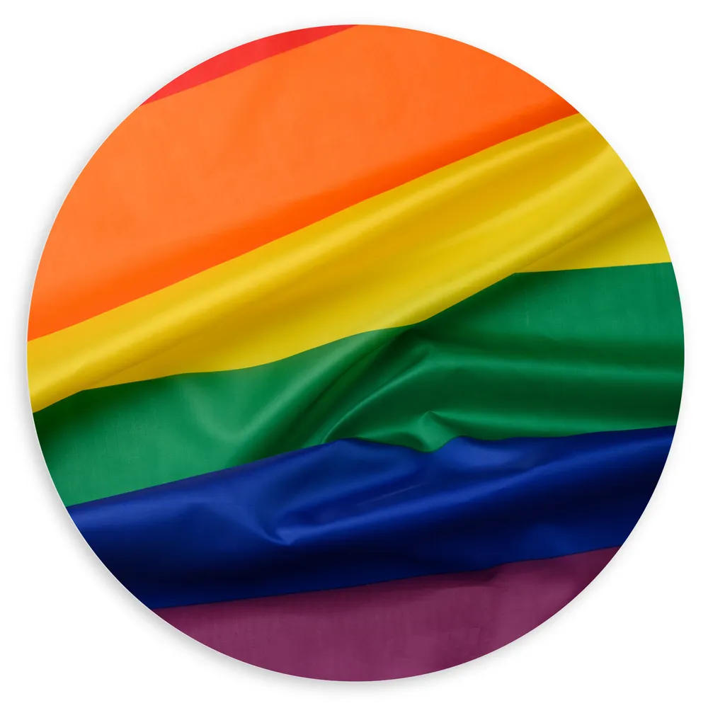 Dibond Muurcirkel - Foto van een Golvende LHBTQ+ Vlag