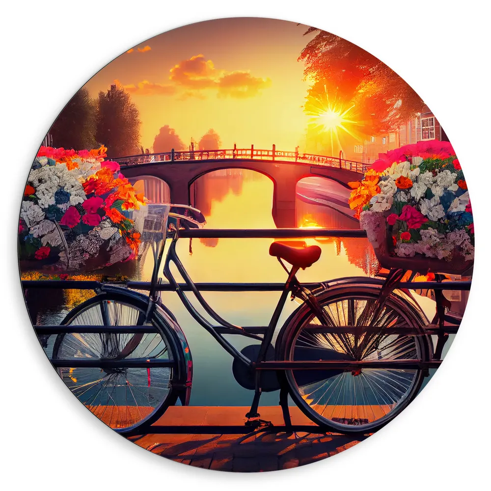 Dibond Muurcirkel - Zwarte Fiets Geparkeerd bij de Grachten tijdens Zonsondergang