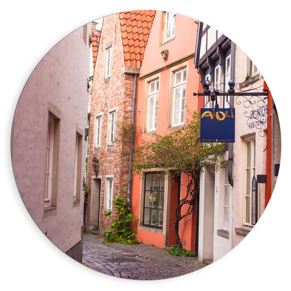 Dibond Muurcirkel - Smal Straatje in Bremen, Duitsland