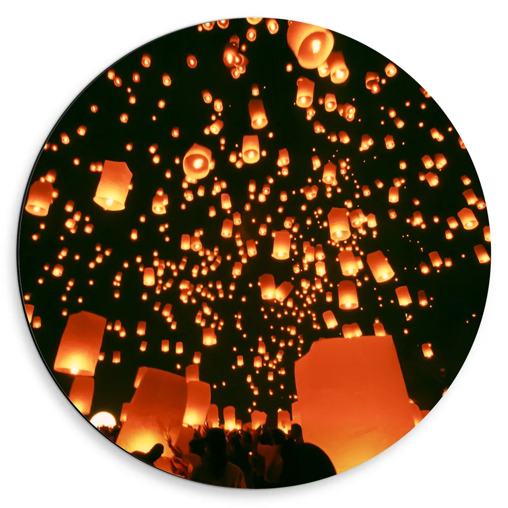 Dibond Muurcirkel - Lucht Gevuld met Zee van Lampionnen