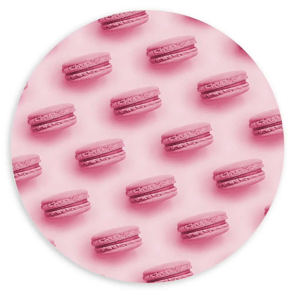 Dibond Muurcirkel - Patroon van Roze Macarons tegen Roze Achtergrond