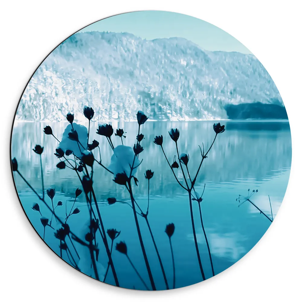 Dibond Muurcirkel - Winters IJslandschap rondom Meer