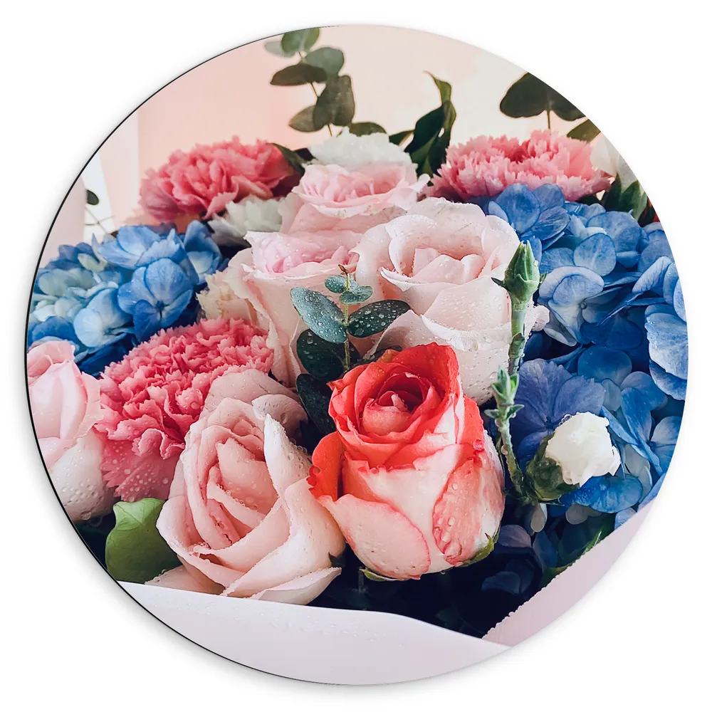 Dibond Muurcirkel - Boeket van Rode, Roze en Blauwe Bloemen