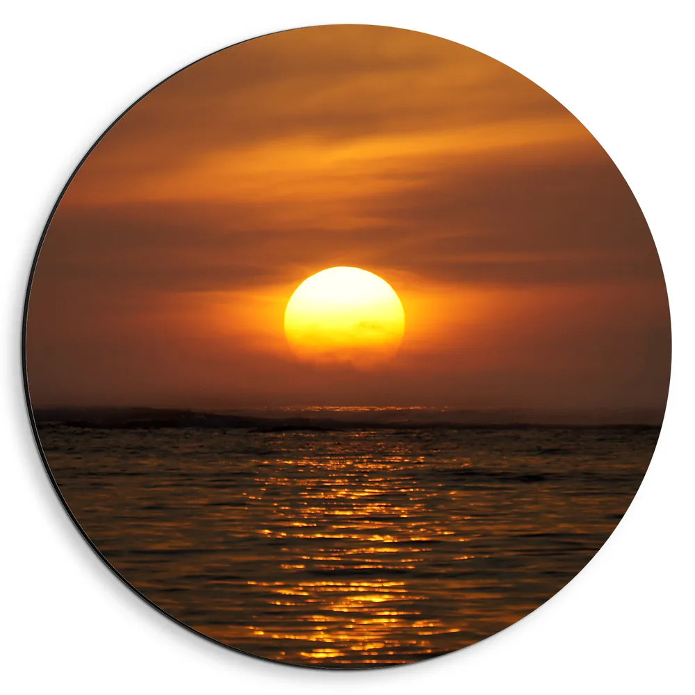 Dibond Muurcirkel - Zon verdwijnend achter de Horizon in de Kalme Zee