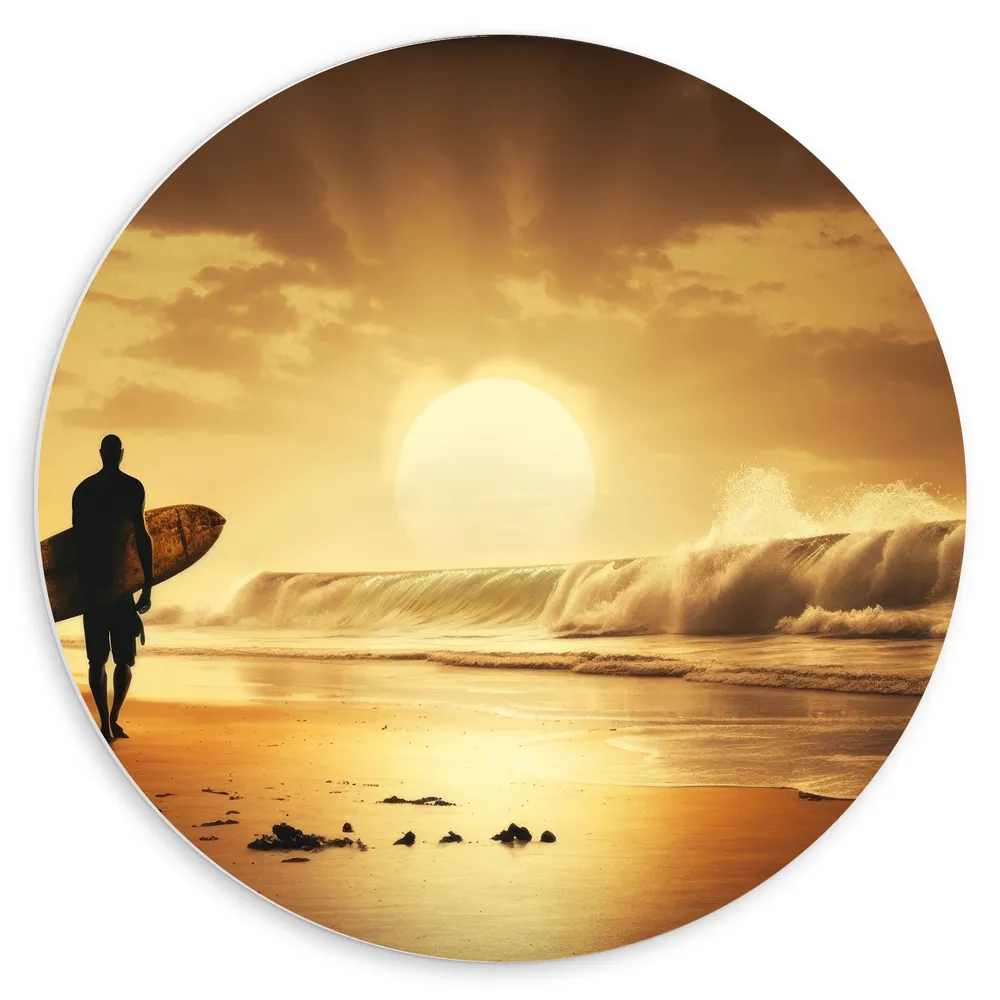 Dibond Muurcirkel - Man met Surfplank Lopend Langs Wilde Zee