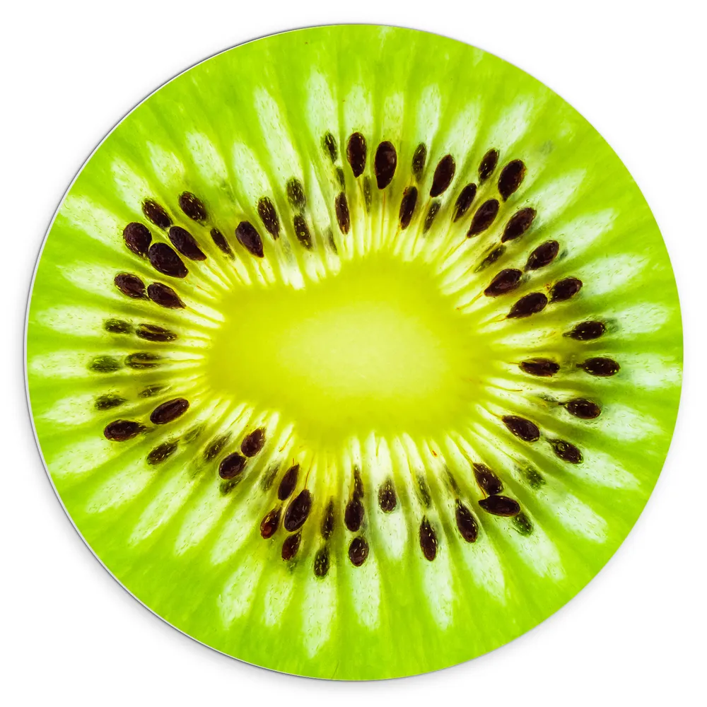 Dibond Muurcirkel - Close-up van Pitten in het Midden van Verse Kiwi