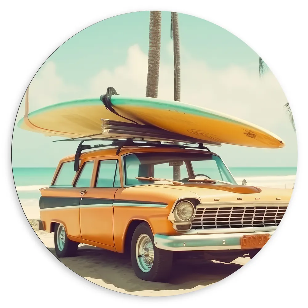 Dibond Muurcirkel - Geel met Blauwe Surfplank op Gele Auto bij het Strand